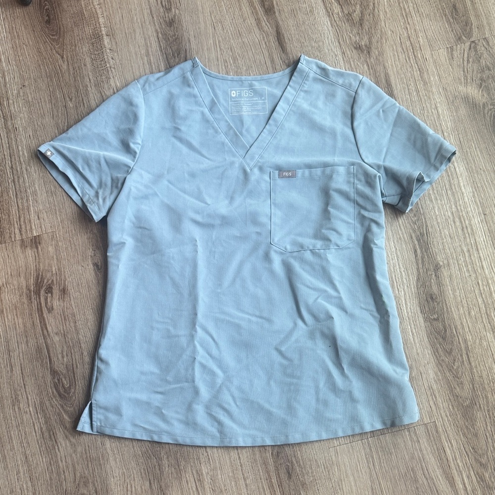 Figs Women's Light Blue V-Neck Tee